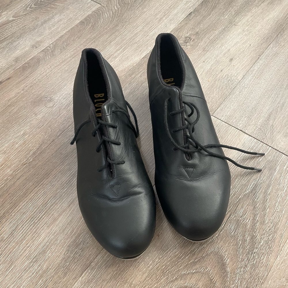Bloch Women’s Tap dance shoes, size 8.5, leather